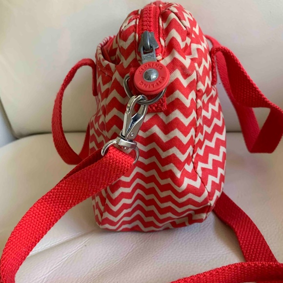 Kipling Red and White Chevron Crossbody Bag - Picture 8 of 14